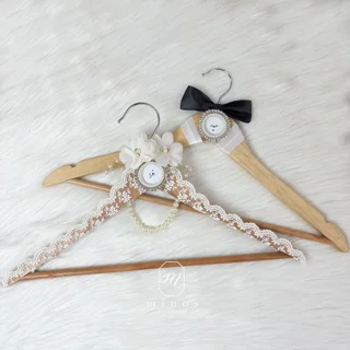 چوب لباسی عروس داماد