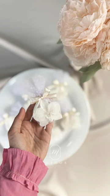 گیفت عقد و عروسی